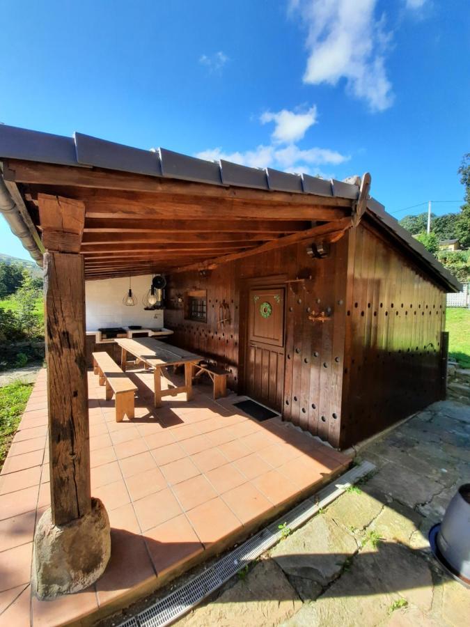 Cabana Pasiega La Quemada San Pedro Del Romeral Exterior photo